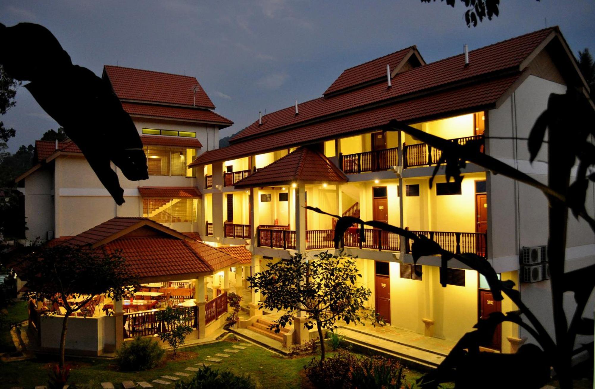 Erya By Suria Janda Baik Hotel Bentong Exterior photo